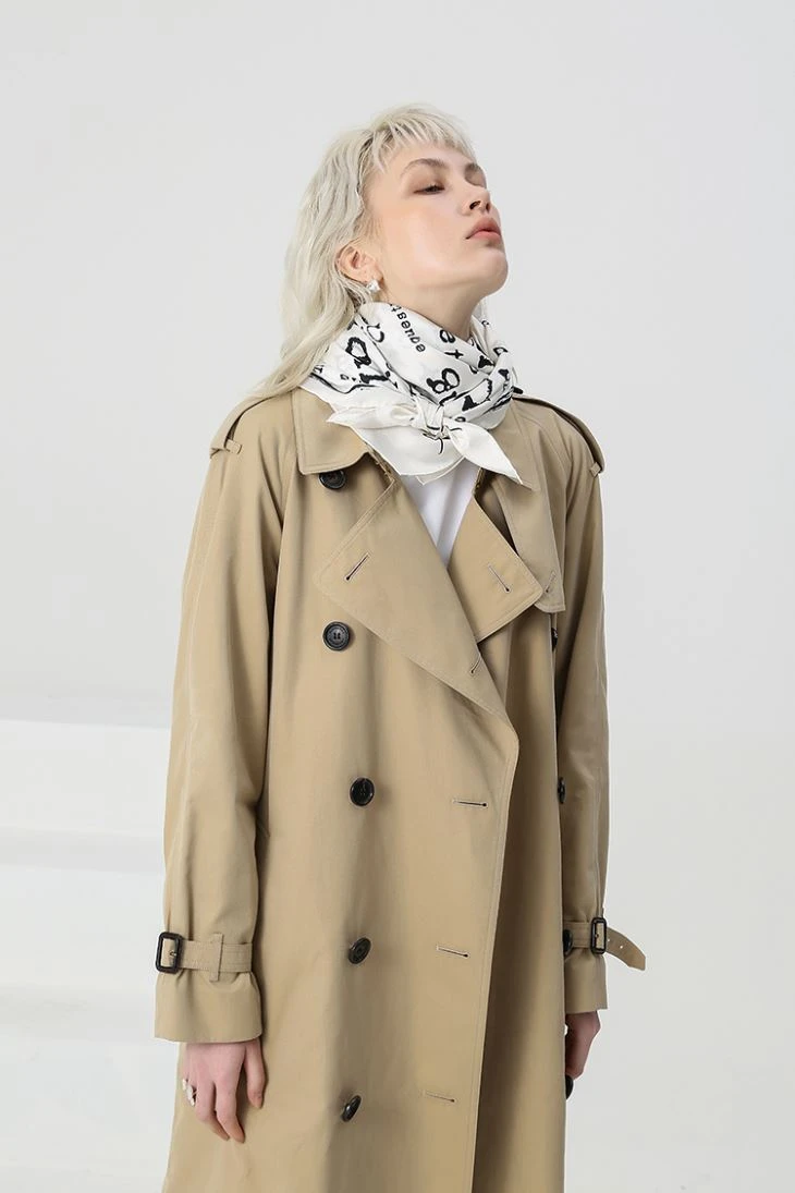White Square Letter Pattern Silk Scarf