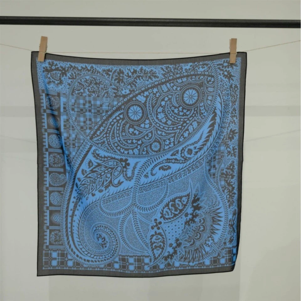 Lyxig silkescarf stor