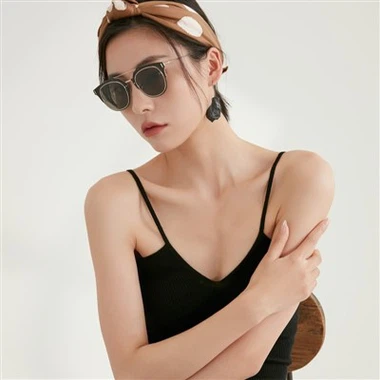 Anpassade sidenhuvuddukar